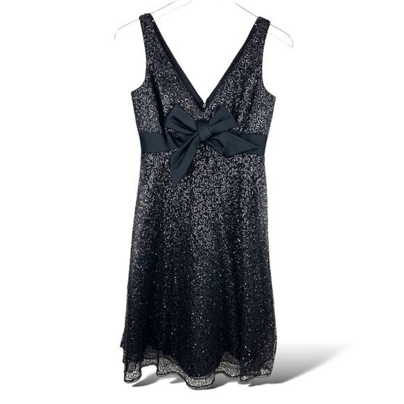 Carmen Marc Valvo Dresses & Skirts - Carmen Marc Valvo Black Sequin Silk Cocktail Party‎ Dress Black Satin Bow Sz 6